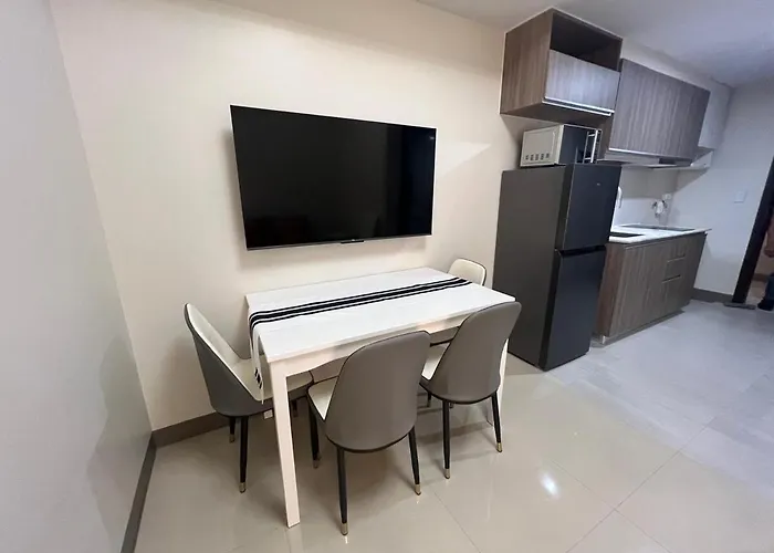 Apartment Parkwest Mckinley - 1 Bedroom Fully Furnished *