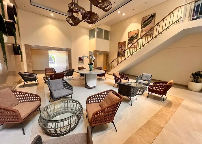 Parkwest Mckinley - 1 Bedroom Fully Furnished Apartment Manila