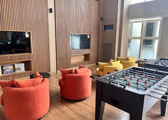 Apartment Parkwest Mckinley - 1 Bedroom Fully Furnished Manila